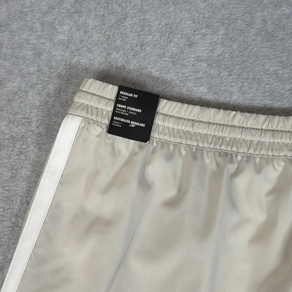 Adidas Shorts Mens 2XL Sandstone/White Logo 5